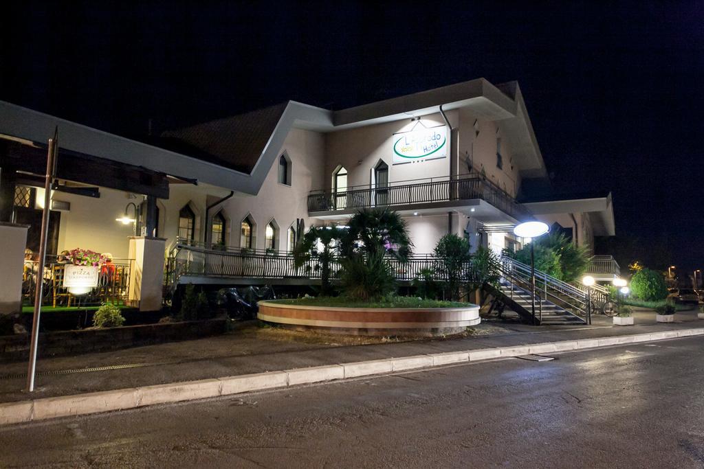 Hotel L'Approdo Cesenatico Exterior foto